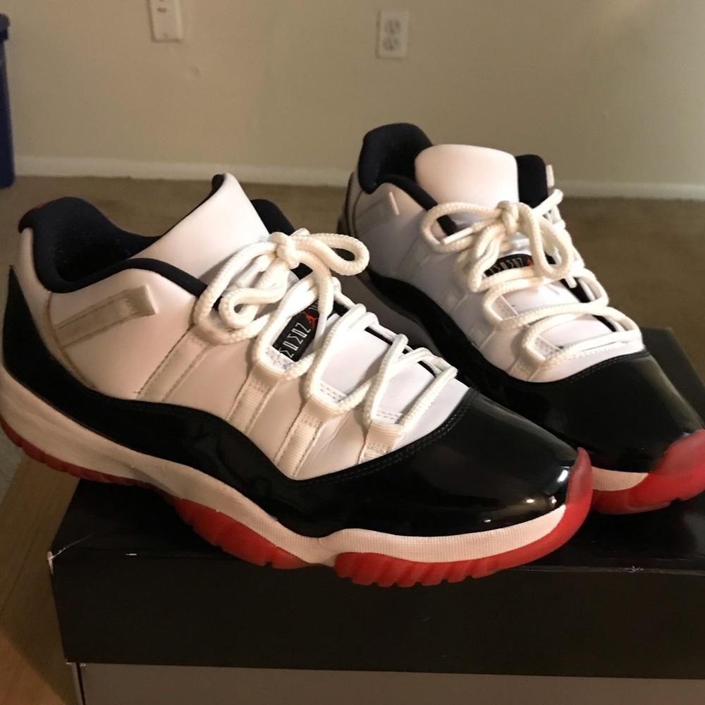 Jordan 11 Retro Low
